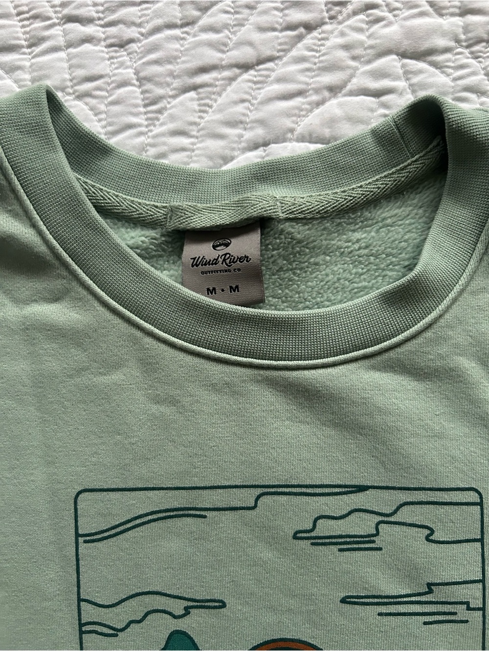 Wind River Crewneck Sweatshirt Landscape Graphic Sage Green Size M - Picture 3 of 14